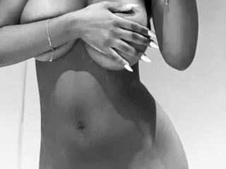 Live sex webcam photo for NataliaxUK #6382377