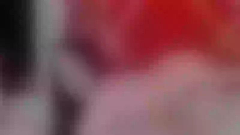 Live sex webcam photo for LiaThompsoon #6200144