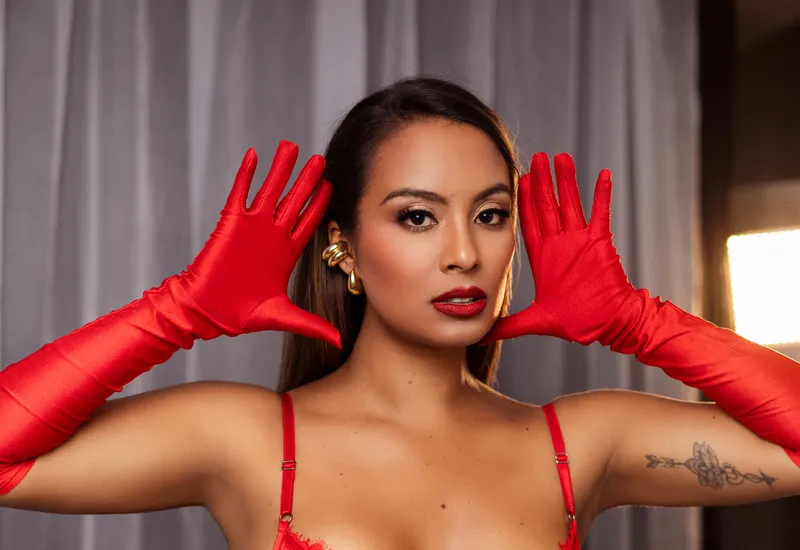 Live sex webcam photo for MariaPaulaCosta #6398266