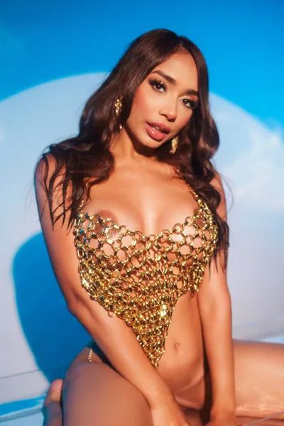 Live sex webcam photo for AlanaFerrara #7799738