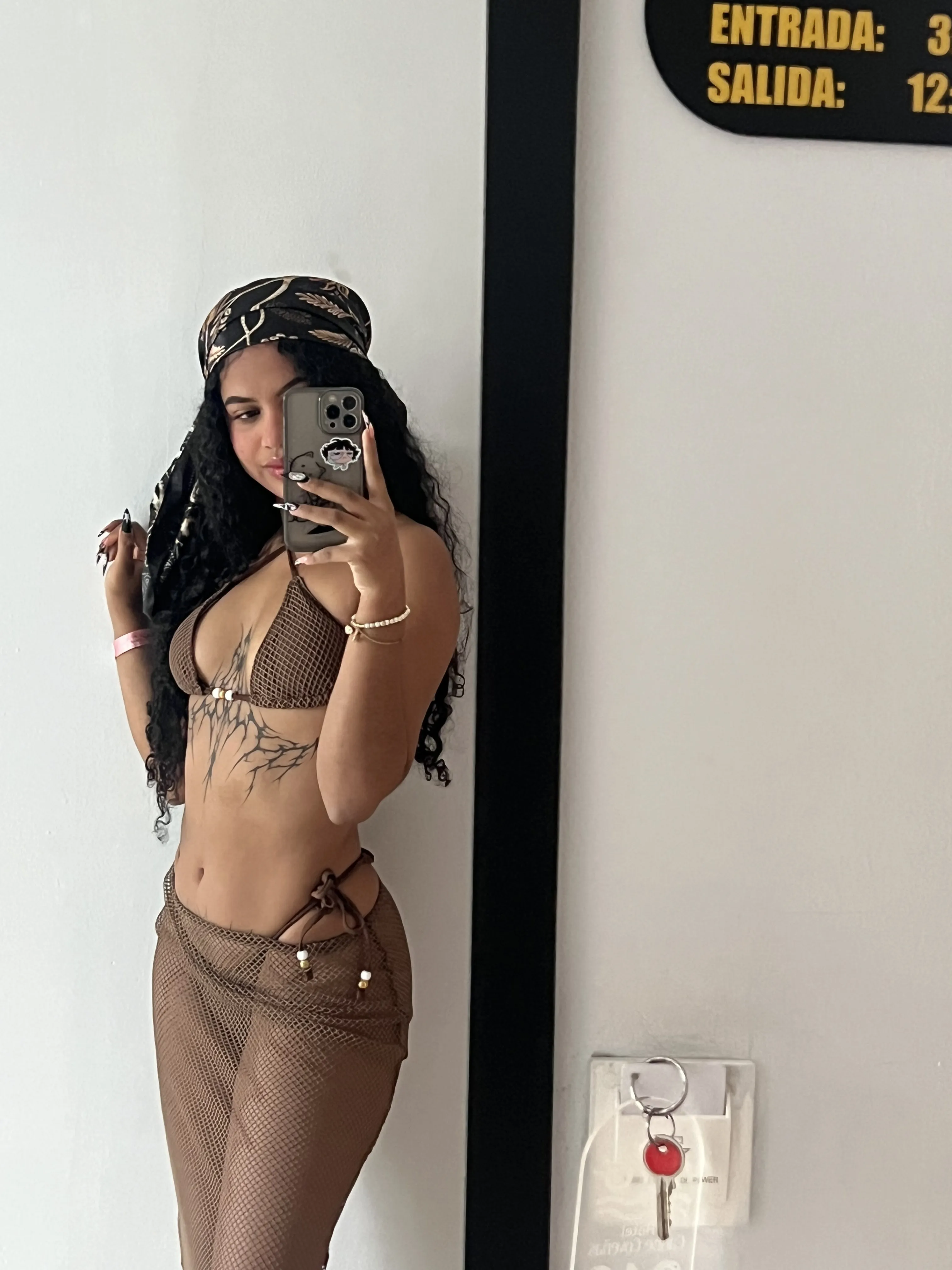 Live sex webcam photo for HannaGiordano #8001518