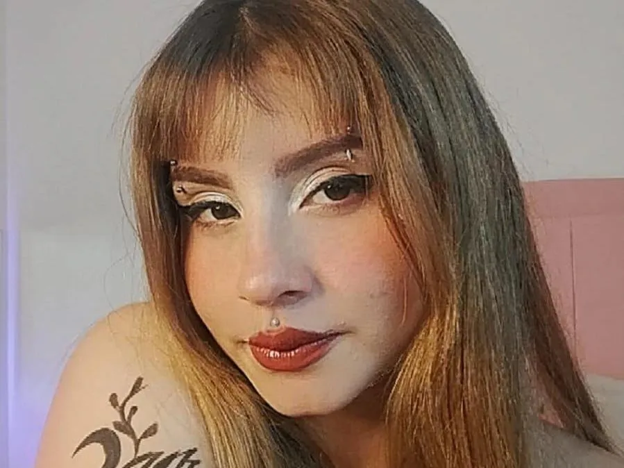 Live sex webcam photo for caseylee69x #5786003