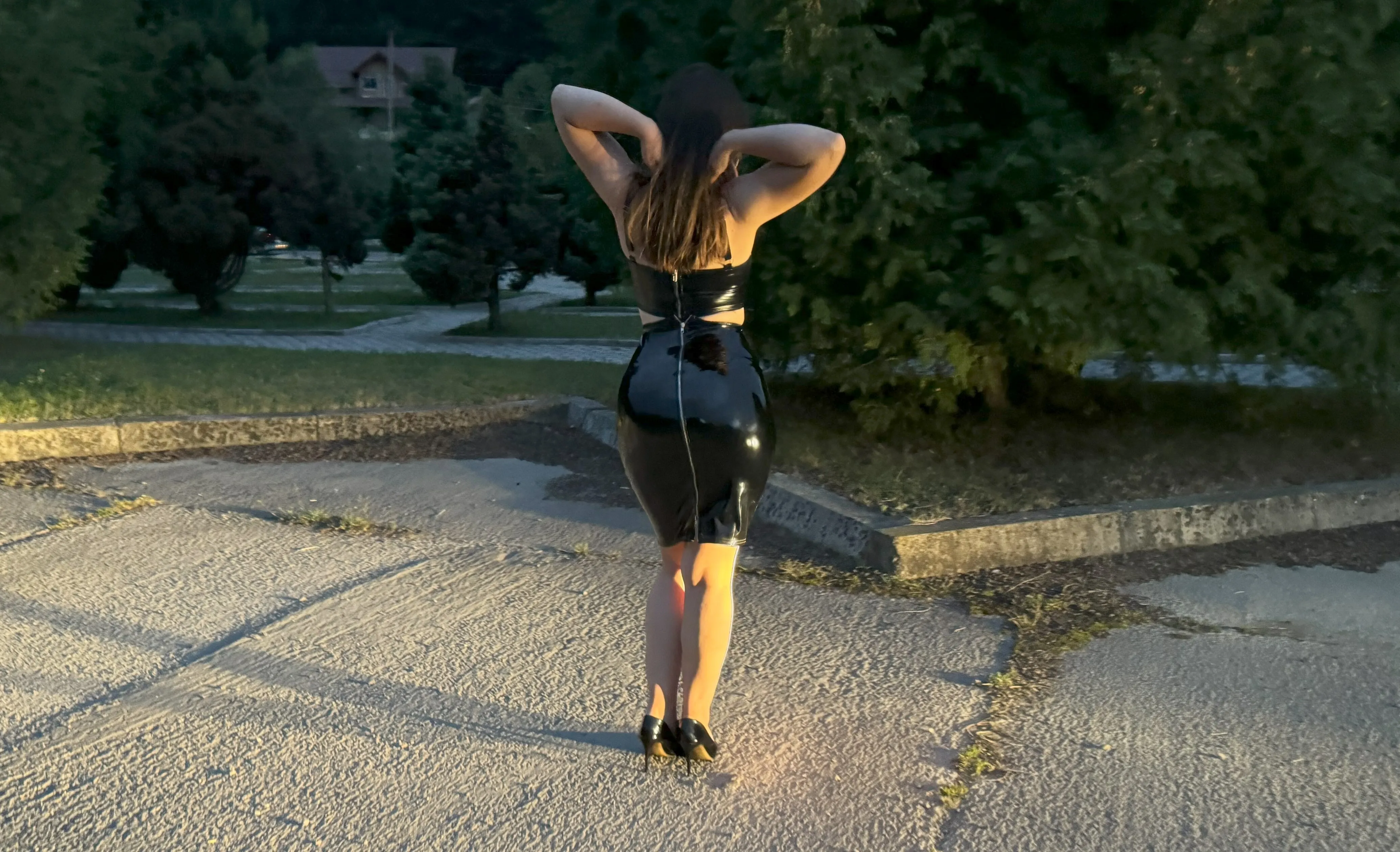 Live sex webcam photo for AnaHathoor #7115748