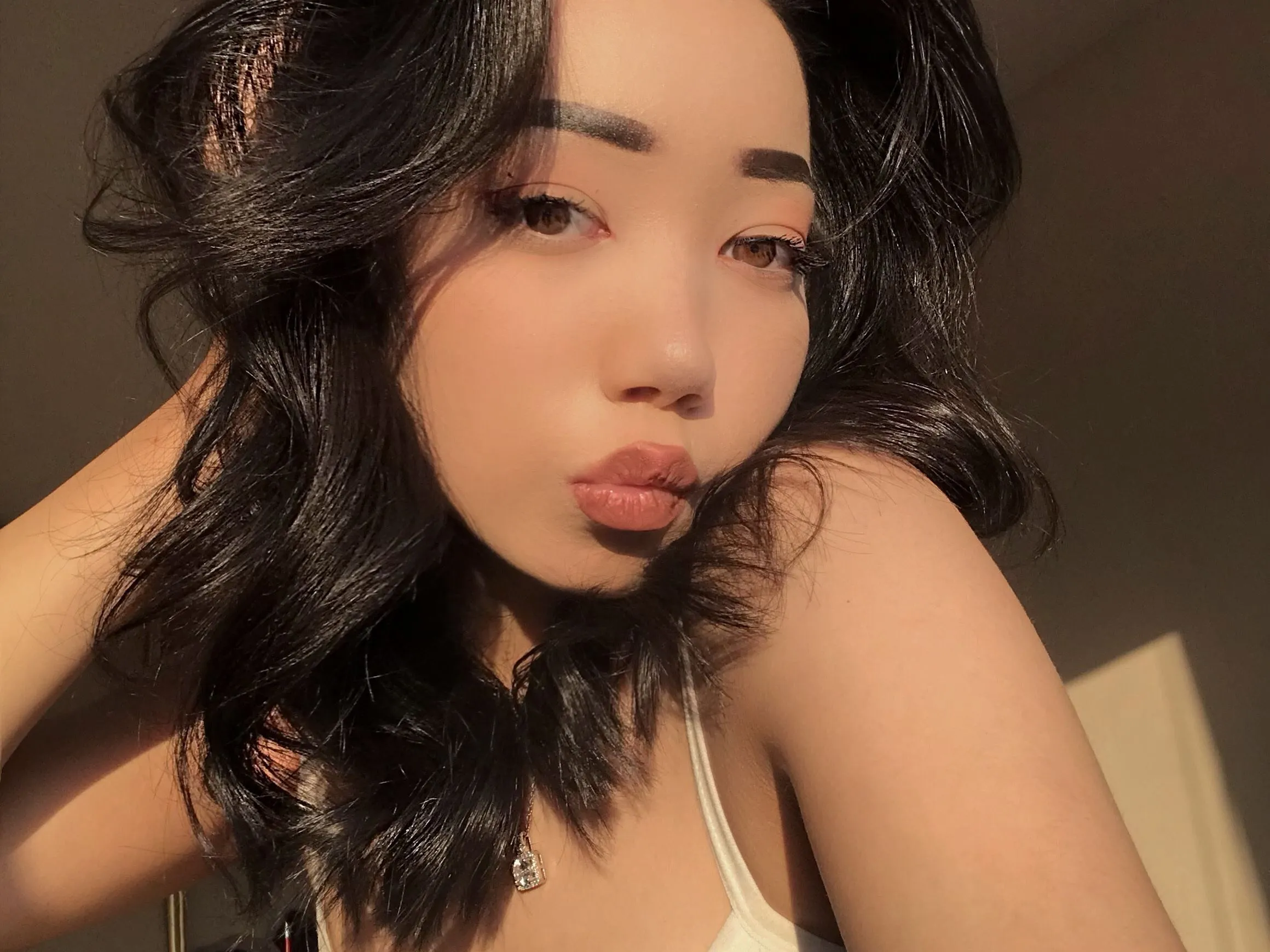 Live sex webcam photo for AsianGazeLotus #5790771