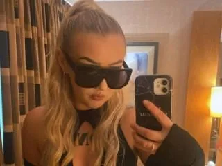 Live sex webcam photo for UKBabeJuicyLucy #5997102