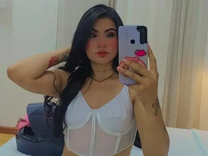 Live sex webcam photo for PaulyVeggas #5786796