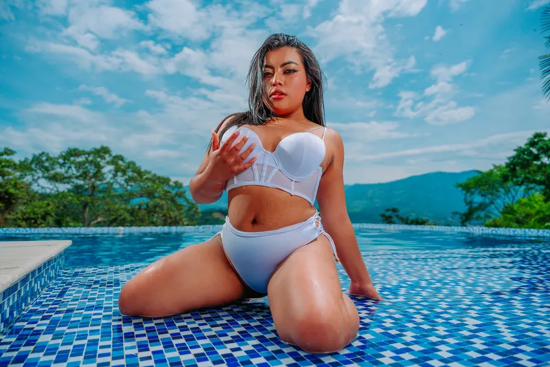 Live sex webcam photo for AlexaMolina #6407285