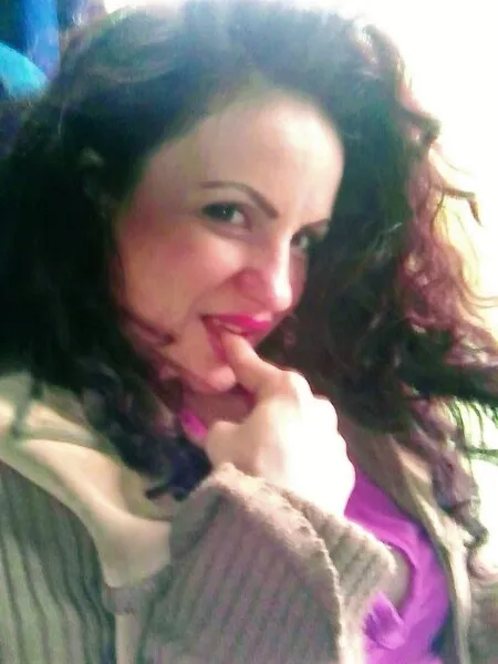 Live sex webcam photo for KarinaMolina99 #6294023