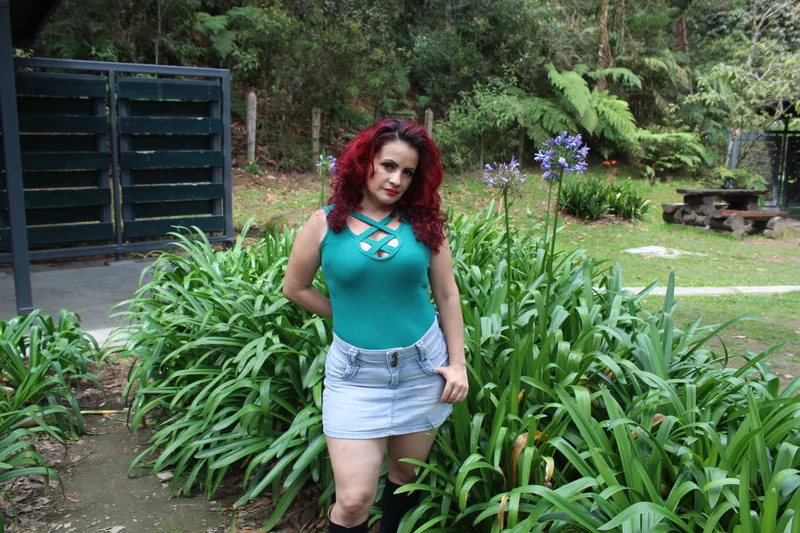 Live sex webcam photo for KarinaMolina99 #6293972