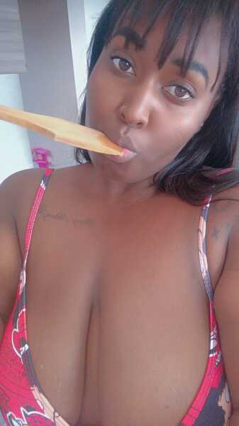 Live sex webcam photo for emilyrojas #7145217