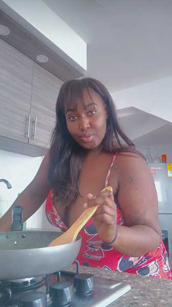 Live sex webcam photo for emilyrojas #7145215