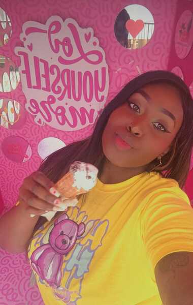 Live sex webcam photo for emilyrojas #7145200