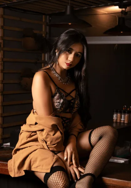 Live sex webcam photo for LyliJune #6965031