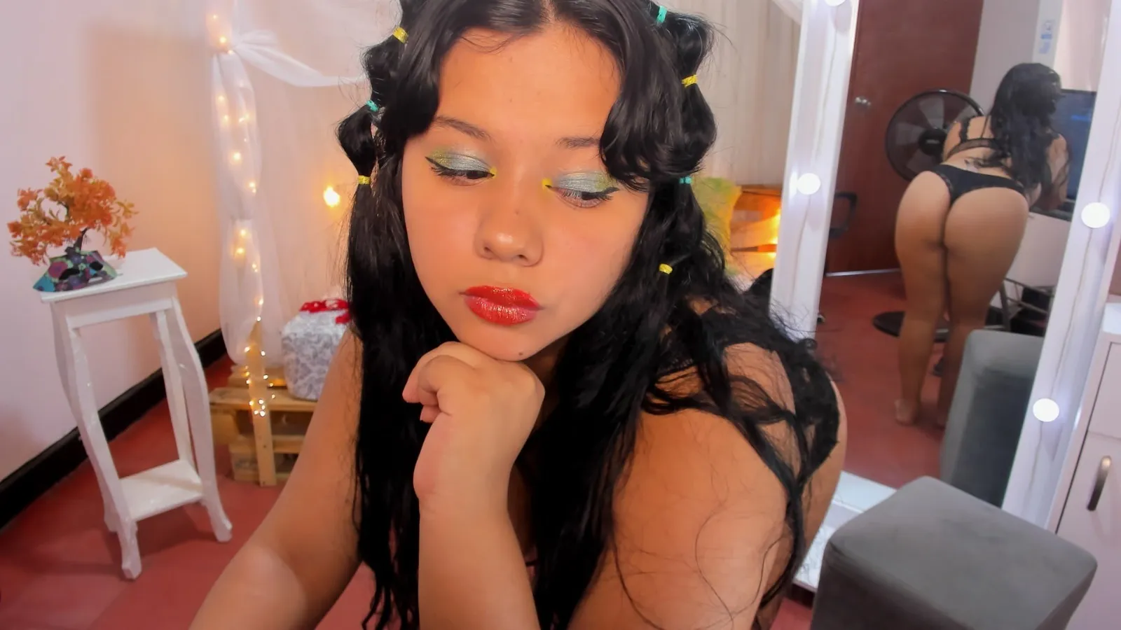 Live sex webcam photo for celestetower #7358810