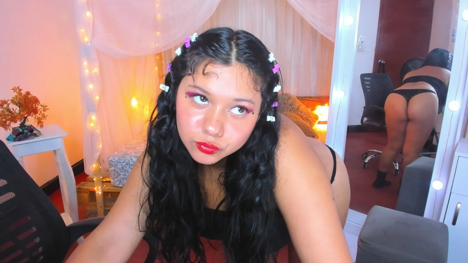 Live sex webcam photo for celestetower #7358818