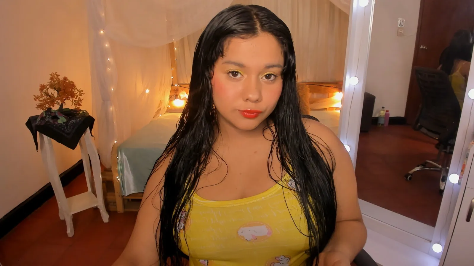 Live sex webcam photo for celestetower #7358786