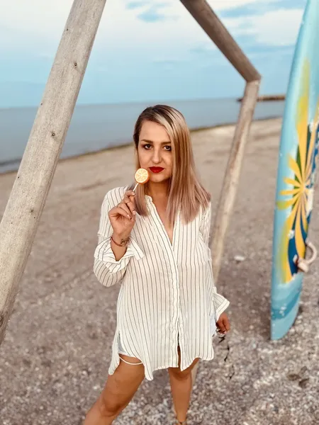 Live sex webcam photo for MayaTrainorX #6566560