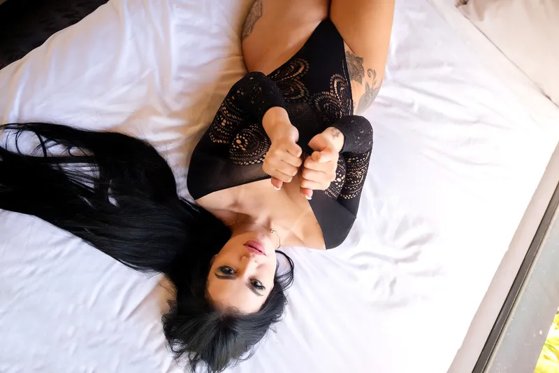 Live sex webcam photo for ErikaHoffmann #6105118