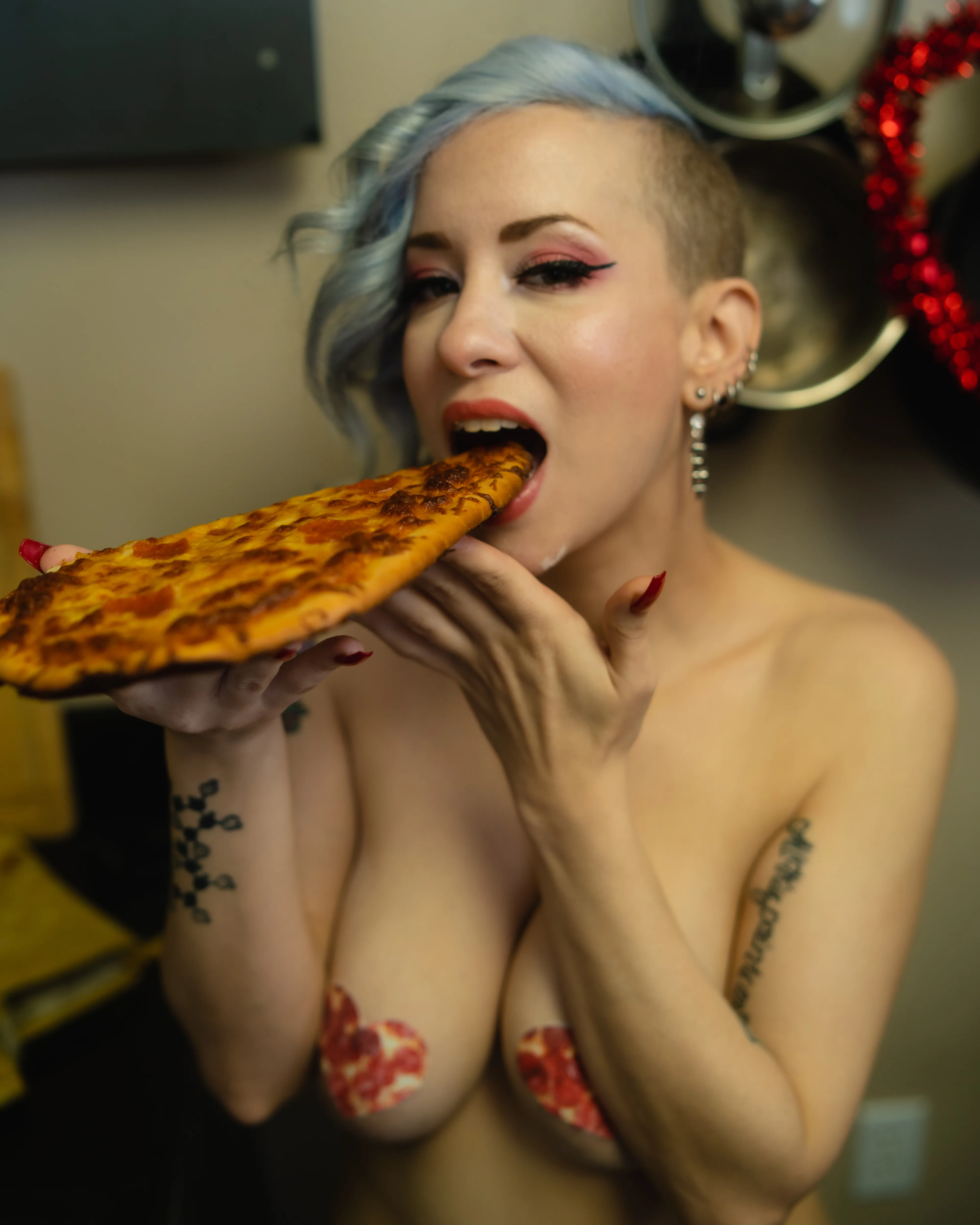 Live sex webcam photo for GoddessReilly #7383299