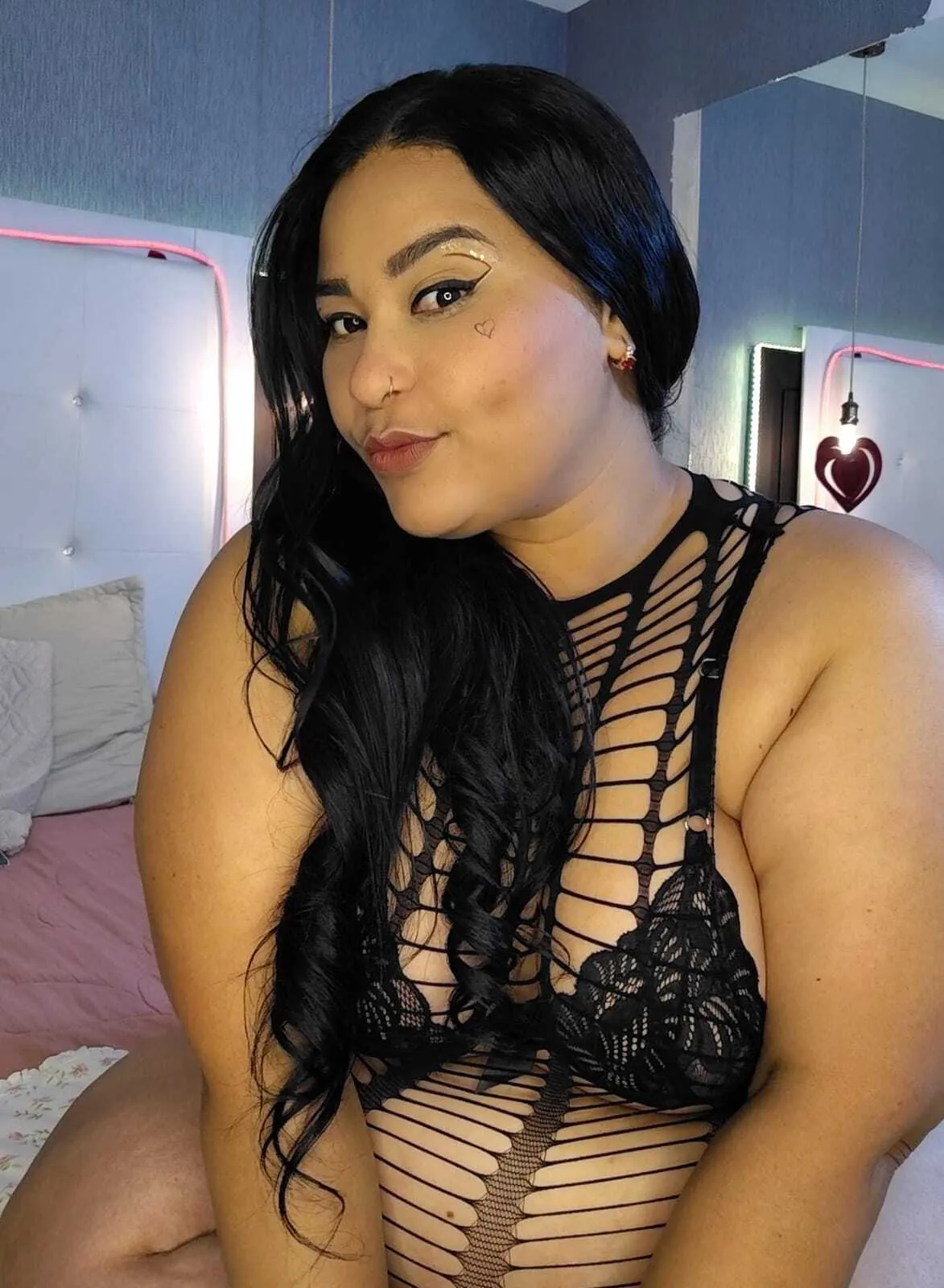 Live sex webcam photo for ClariGil #8399386