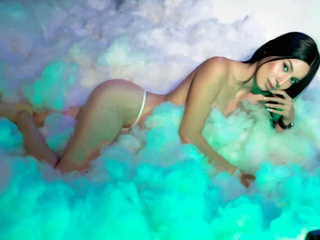 Live sex webcam photo for LanaZaharie #5921627