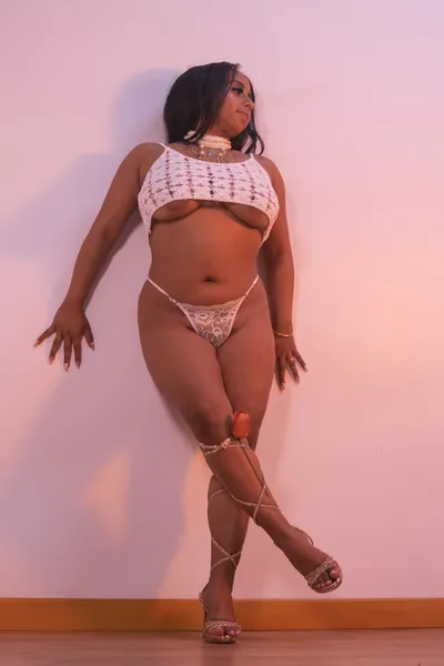 Live sex webcam photo for StacyCosio #6408923