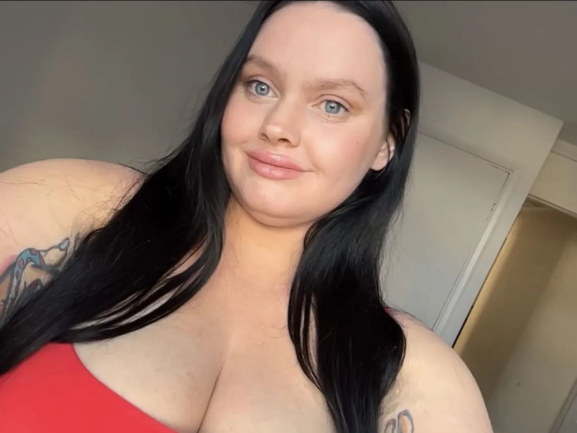 Live sex webcam photo for MissRosieUKx #5793415