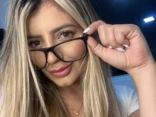 Live sex webcam photo for AntonellaSalas #5994801