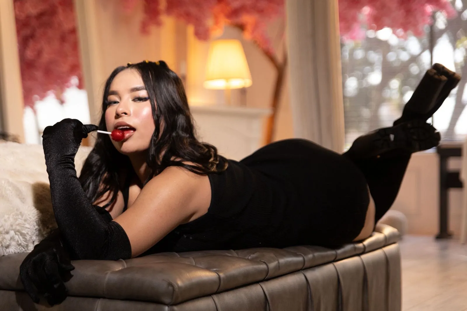 Live sex webcam photo for miaroux18 #7366727