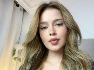 Live sex webcam photo for AuroraFontaine #6621075