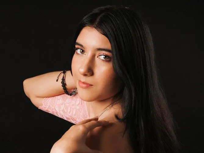 Live sex webcam photo for LoliitaRusso #5905222