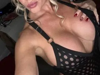 Live sex webcam photo for HottieJadeRoxxx #5975287
