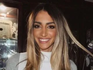 Live sex webcam photo for HotpinkAngel #6000707