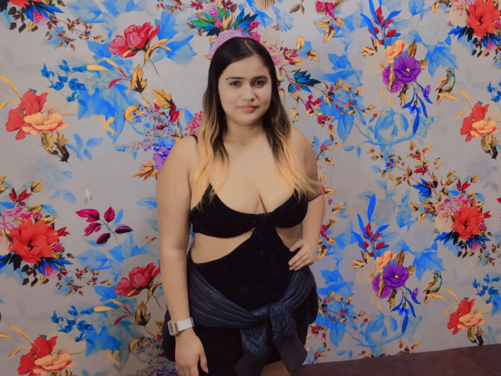 Live sex webcam photo for chubbyadara #5820452