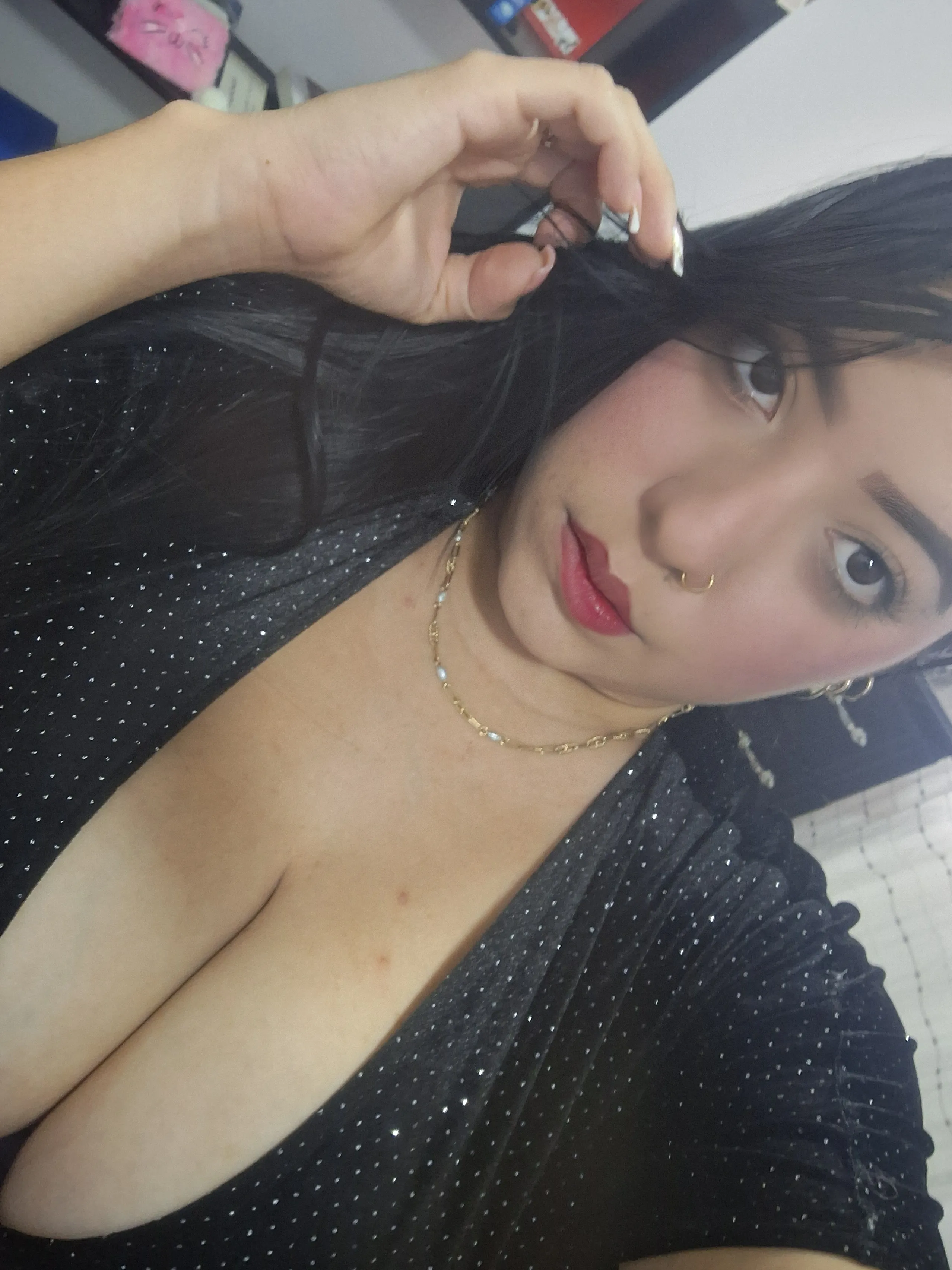 Live sex webcam photo for AnnieXlove #7484739