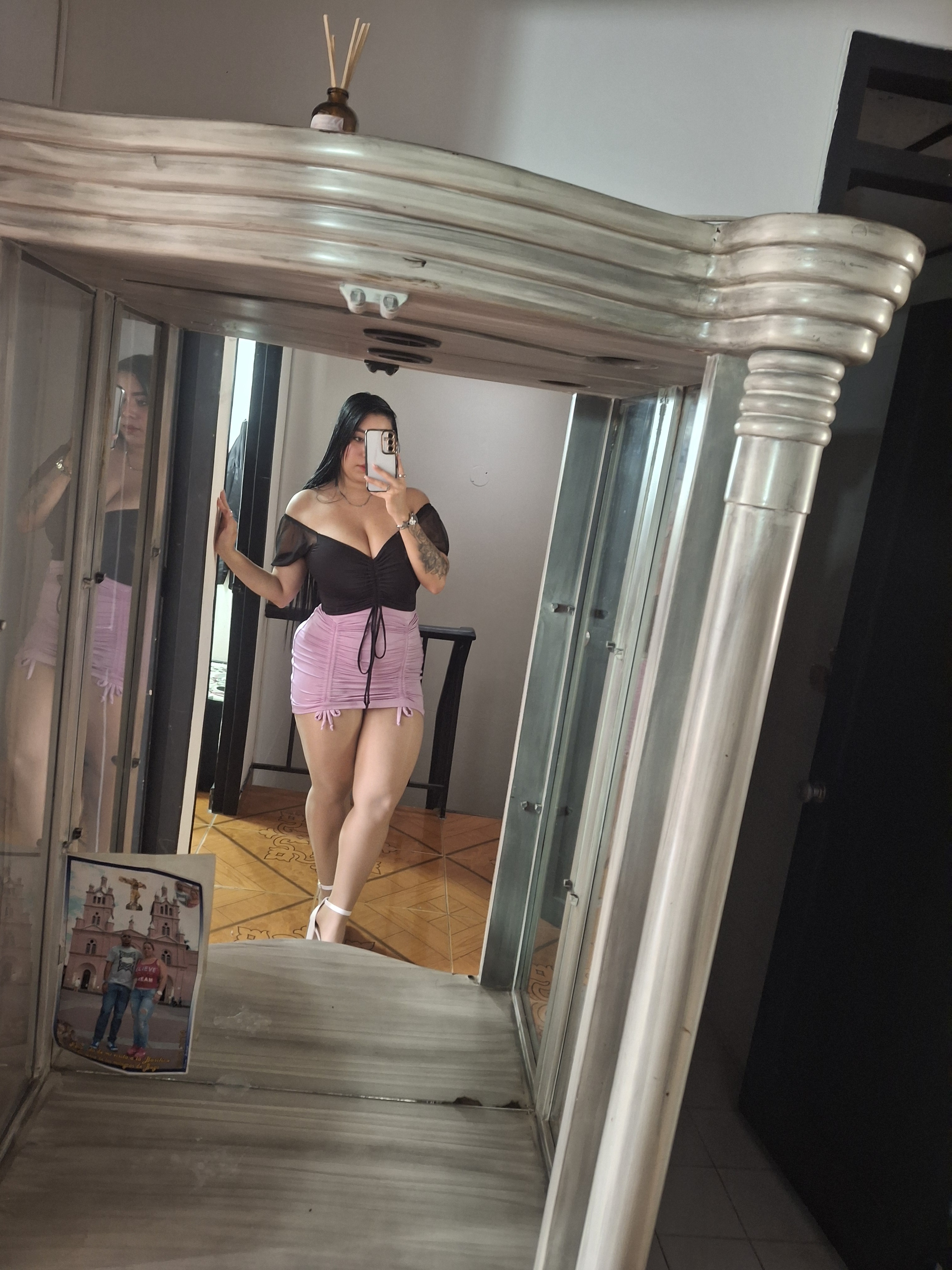 Live sex webcam photo for AnnieXlove #7484716