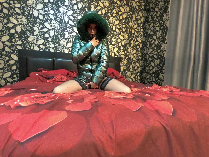 Live sex webcam photo for MilfyCalla #6180098