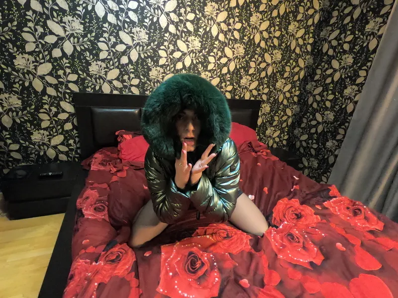 Live sex webcam photo for MilfyCalla #6180119