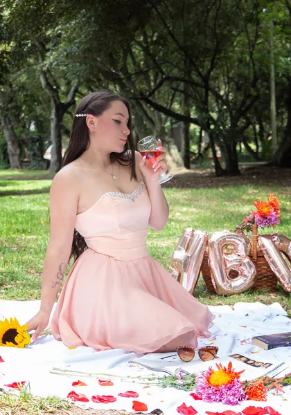 Live sex webcam photo for Abbyprincess19 #6198497