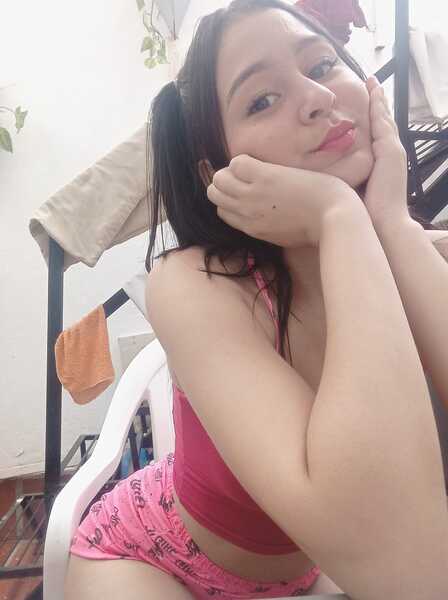 Live sex webcam photo for CharlotteAltuve #6150273