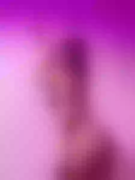 Live sex webcam photo for CandyBron #6056852