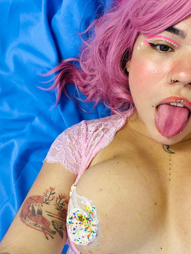 Live sex webcam photo for SamantaLovexxx #7313731