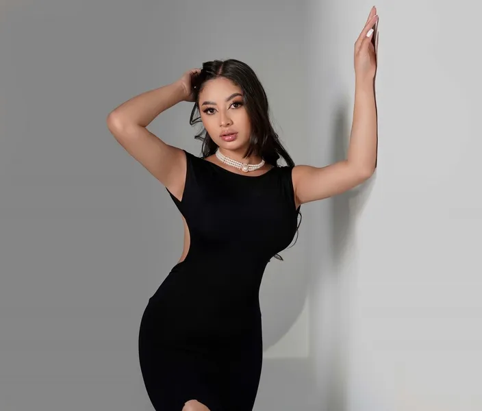 Live sex webcam photo for AgathaMillers #6424709