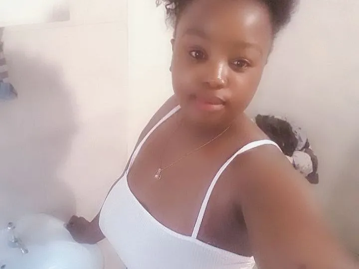 Live sex webcam photo for Milkboobes #5849478
