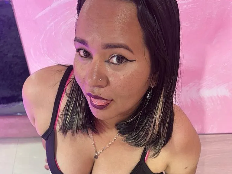 Live sex webcam photo for bigasselaine #5846344