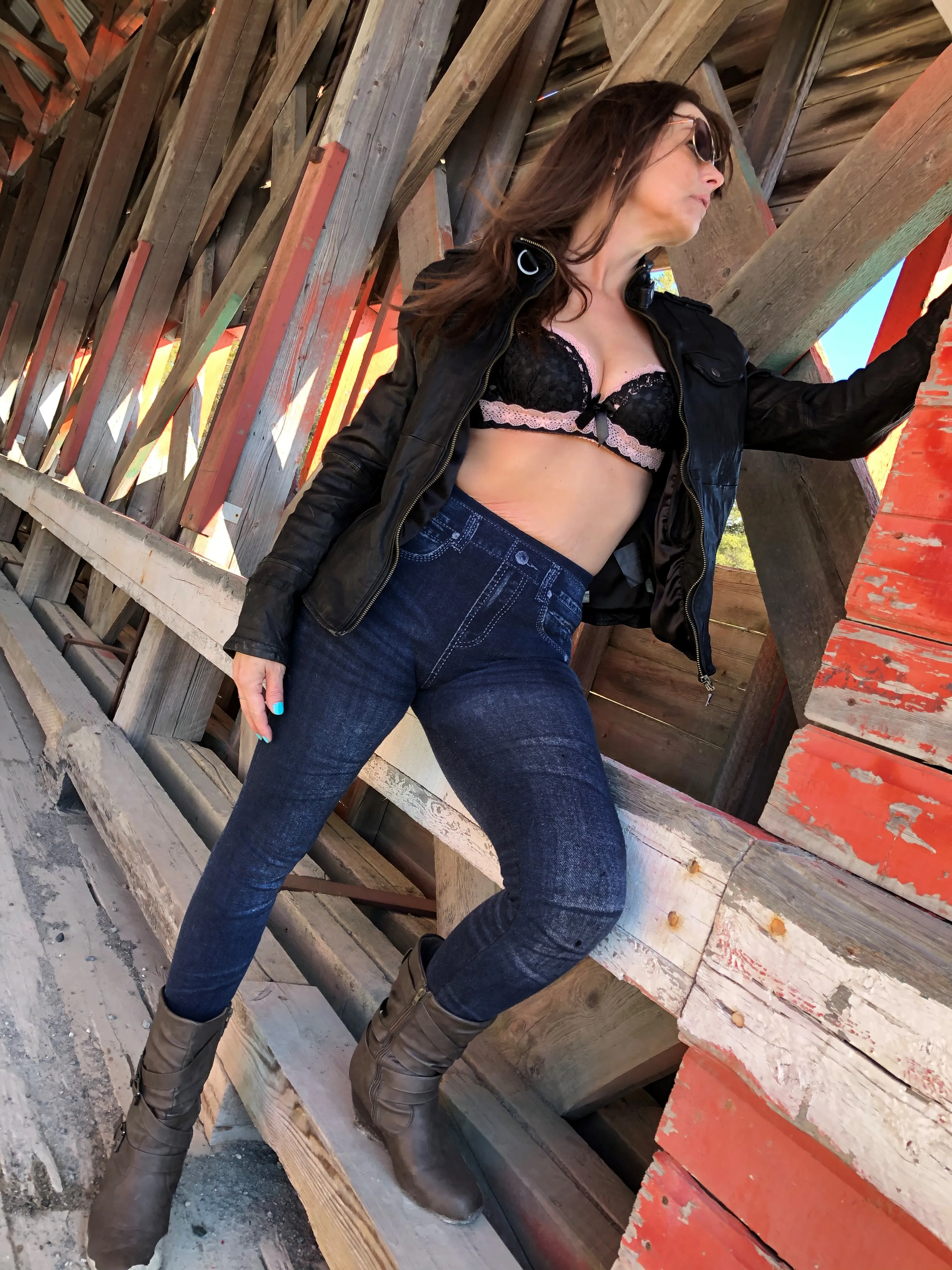 Live sex webcam photo for JadenDamon #6260541