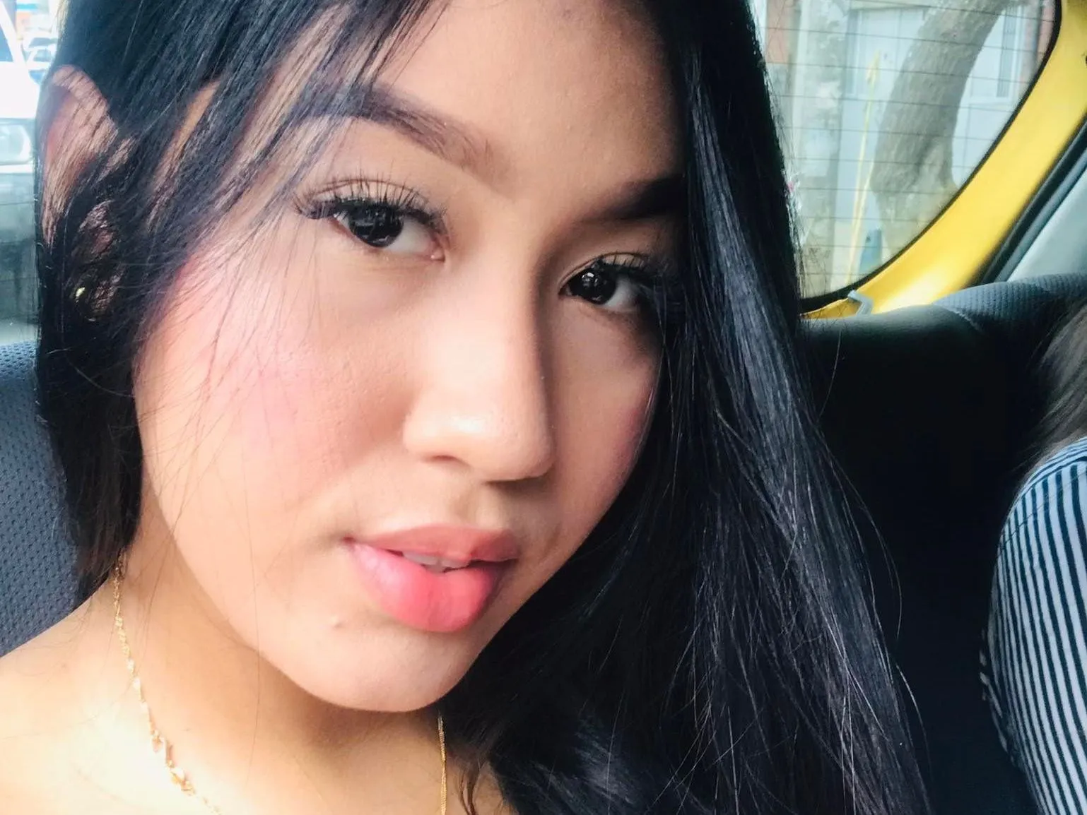 Live sex webcam photo for sharonlopez69 #5942439