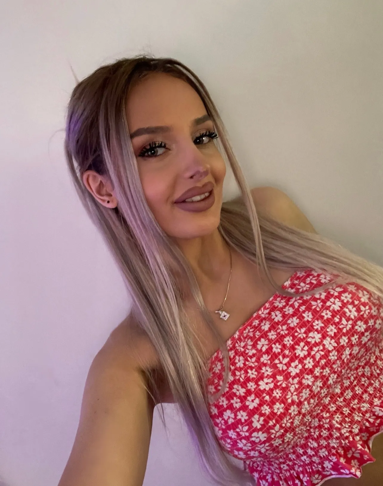 Live sex webcam photo for ALESIYAA #7273032