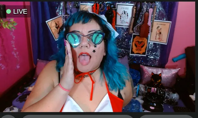 Live sex webcam photo for ChaosKittyXO #8031771