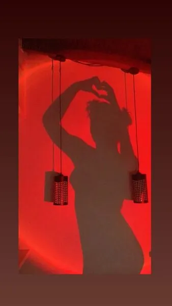 Live sex webcam photo for LunaF041 #6203808